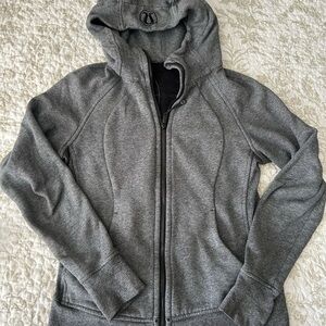 LuluLemon full zip hoodie in heather grey Scuba BBL jacket size 4